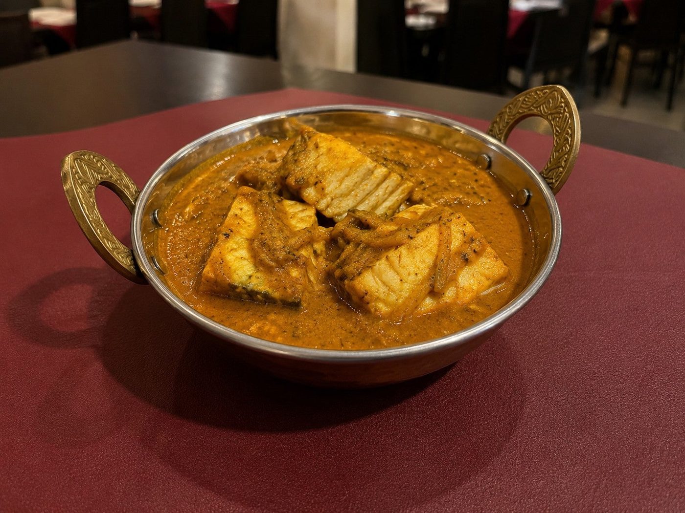 Curry di pesce in kadhai